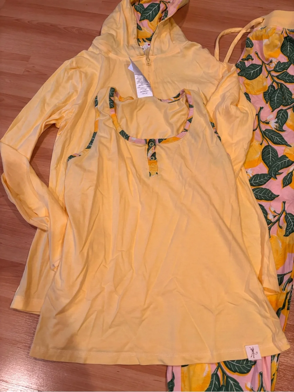 munki munki Yellow Lemon-Print Hooded Pajama 3 Piece Set